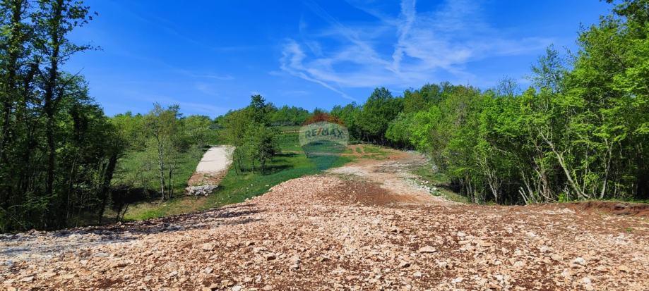 Stavbno zemljišče Rajki, Barban,