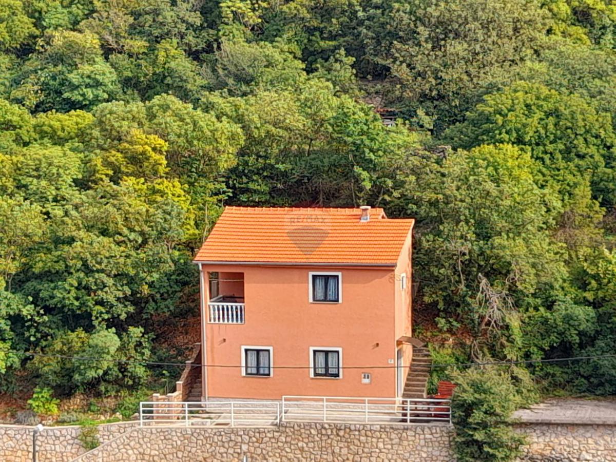 Hiša Vrbnik, 80m2