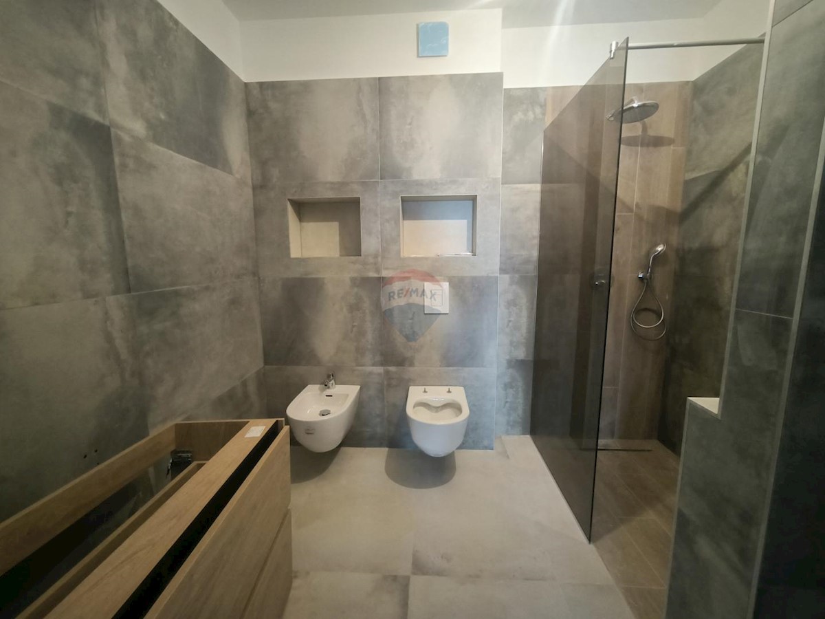 Stanovanje/Apartma Banjole, Medulin, 92m2