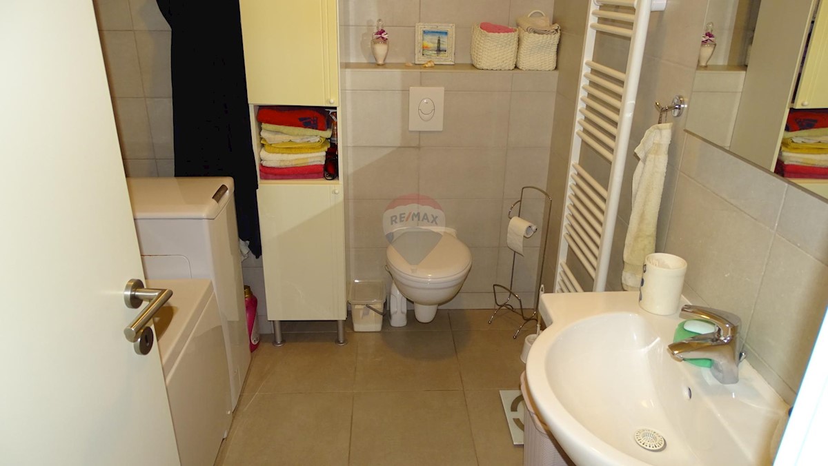 Stanovanje/Apartma Hosti, Rijeka, 80m2