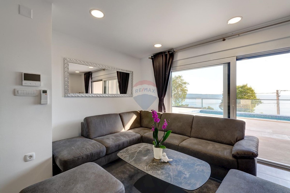 Hiša Dramalj, Crikvenica, 202m2