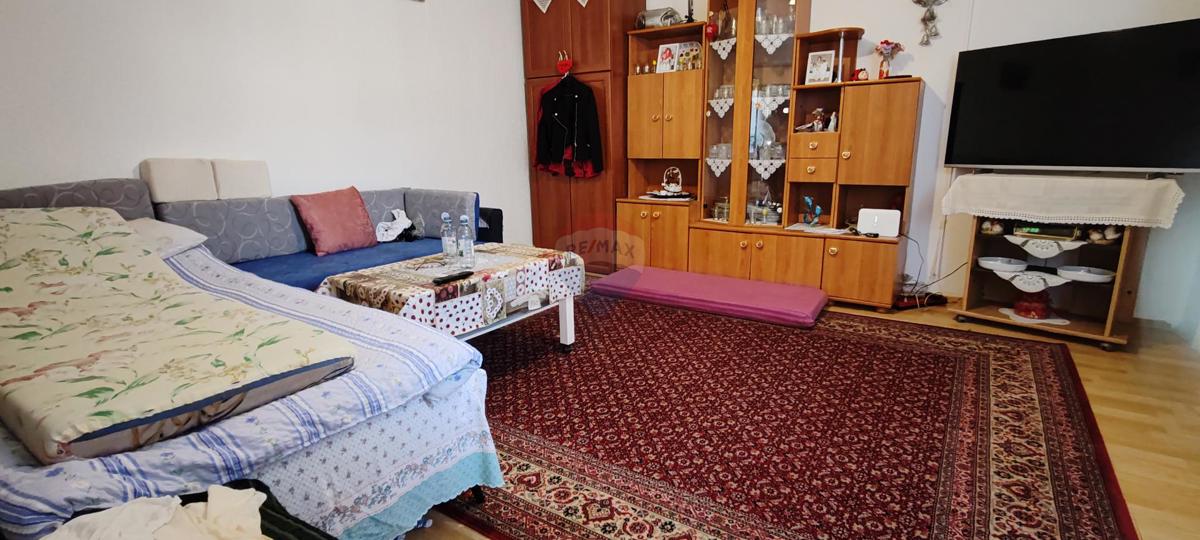 Hiša Krnjevo, Rijeka, 63m2