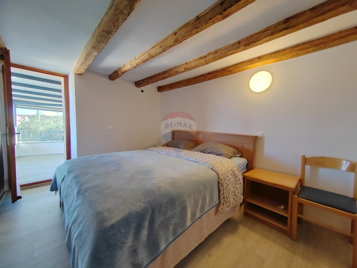 Hiša Milovčići, Malinska-Dubašnica, 100m2