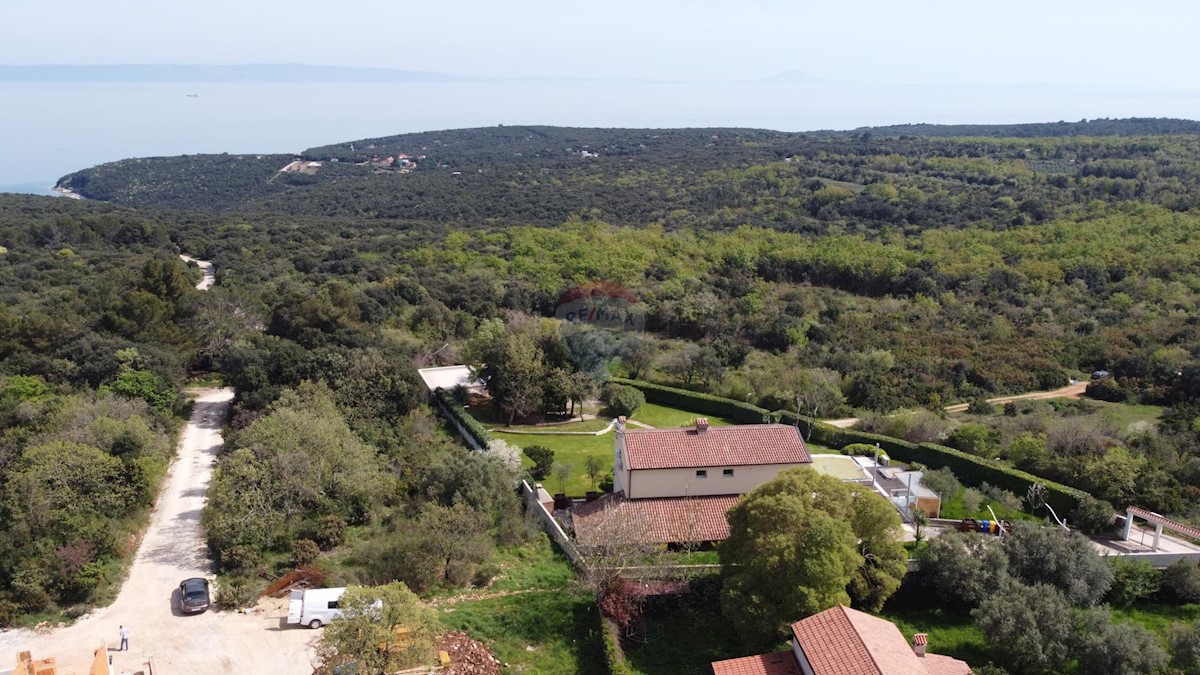 ISTRIA, KRNICA - Building plot 1771 m2 with sea view!