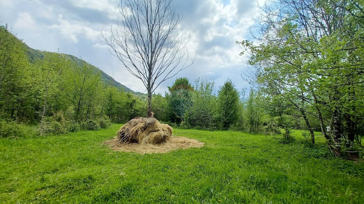 Stavbno zemljišče Belo, Delnice, 1.964m2