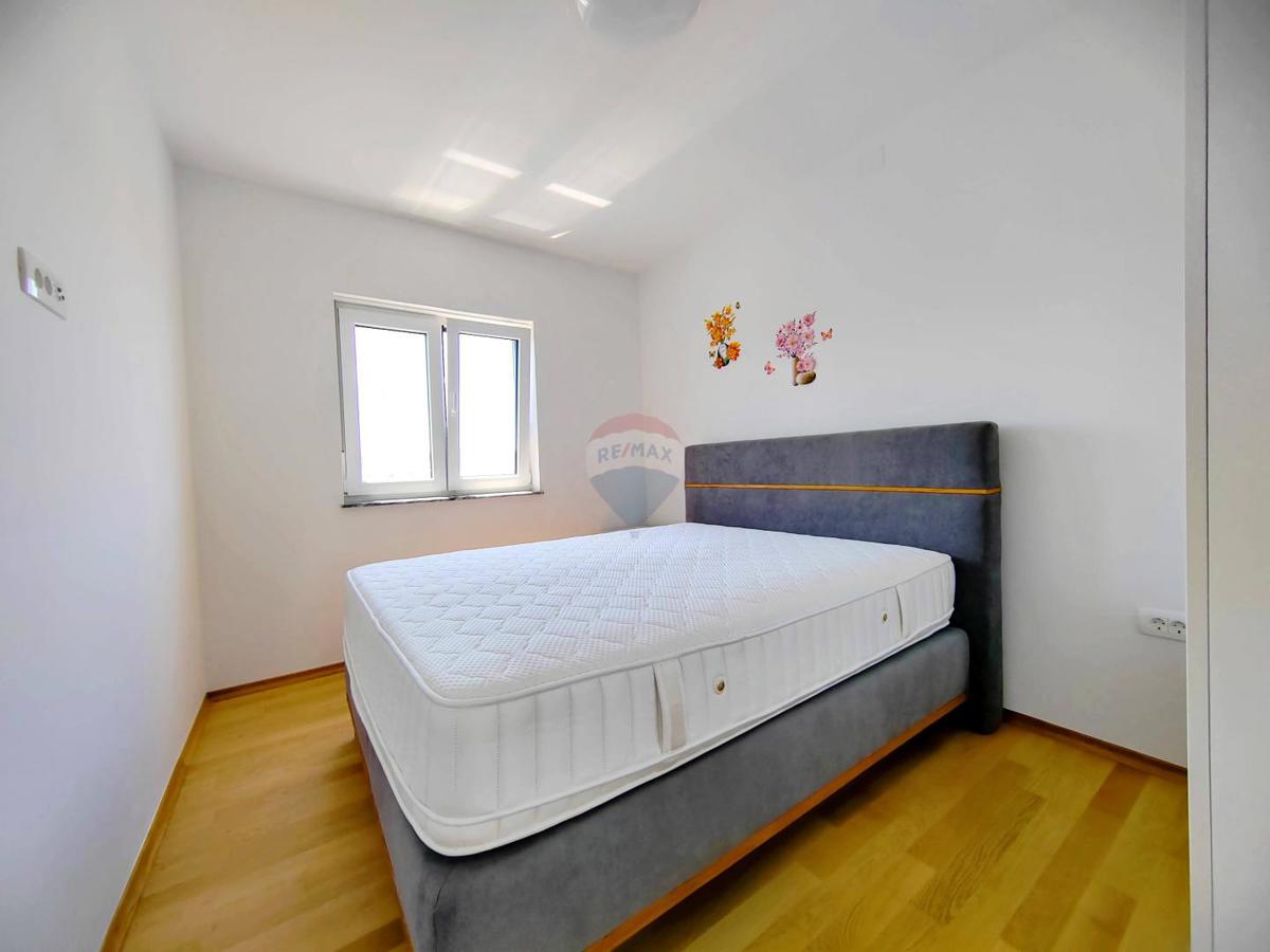 Stanovanje/Apartma Malinska, Malinska-Dubašnica, 81m2