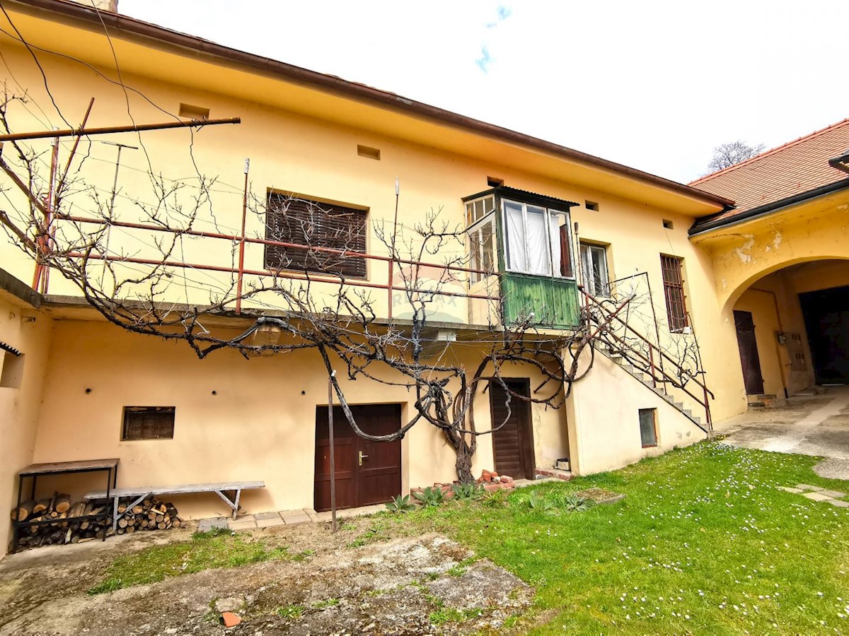 Hiša Centar, Krapina, 393m2