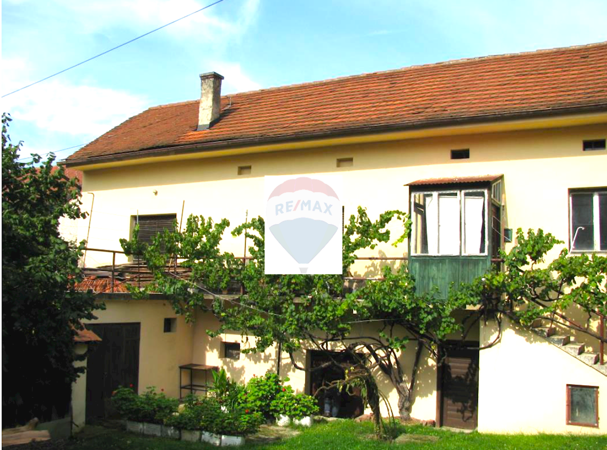 Hiša Centar, Krapina, 393m2