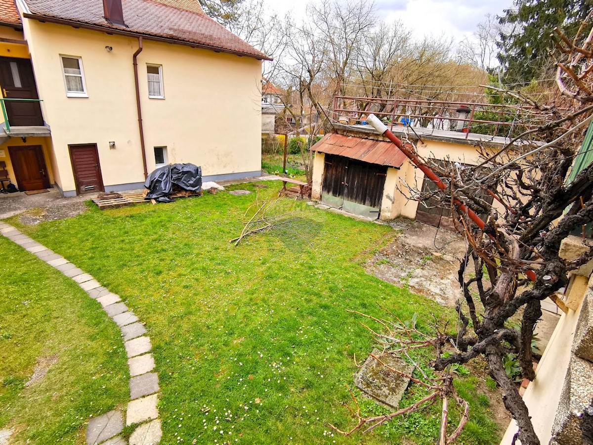 Hiša Centar, Krapina, 393m2