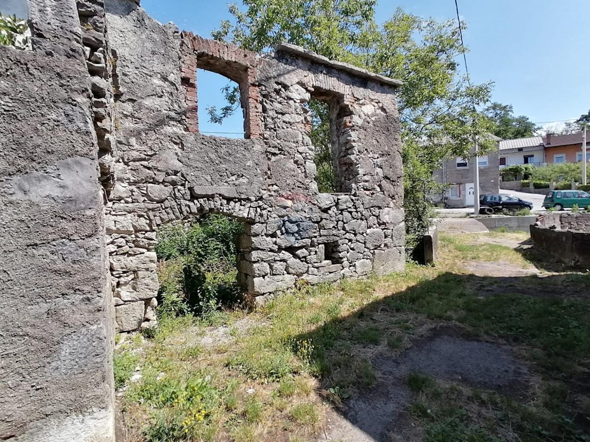 Hiša Dražice, Jelenje, 430m2