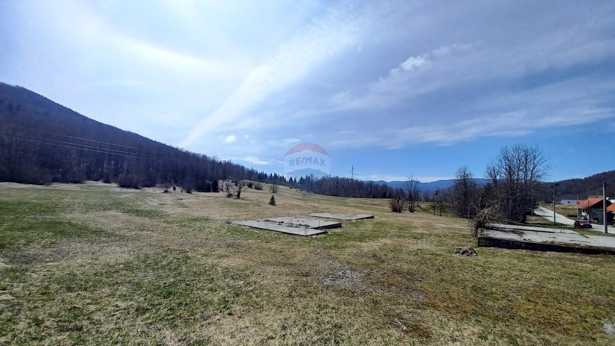 Stavbno zemljišče Mrkopalj, 533m2