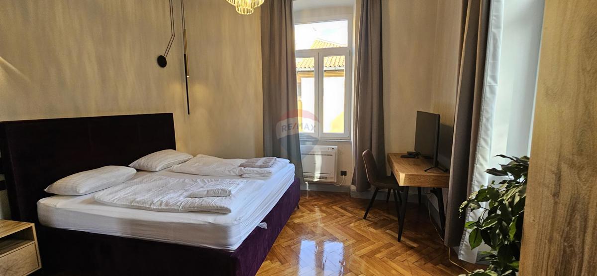 Stanovanje/Apartma Monte Zaro, Pula, 135m2