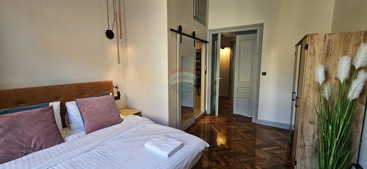 Stanovanje/Apartma Monte Zaro, Pula, 135m2