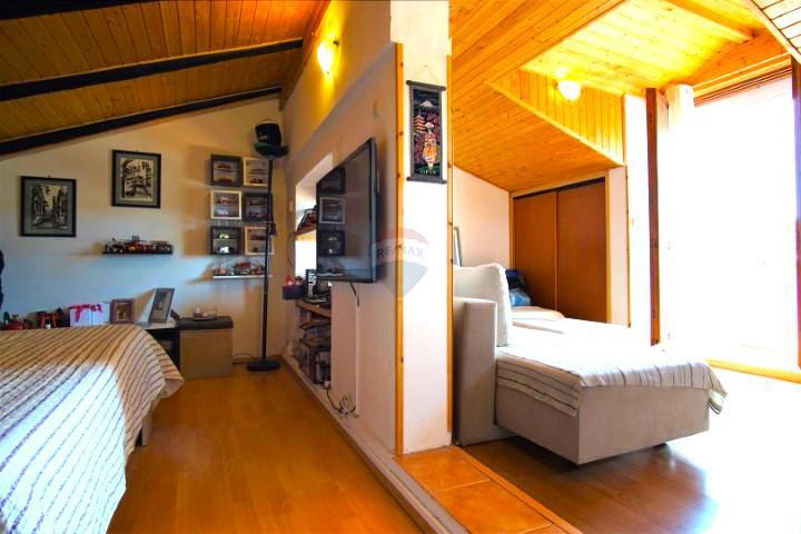 Hiša Rovinj, 311m2