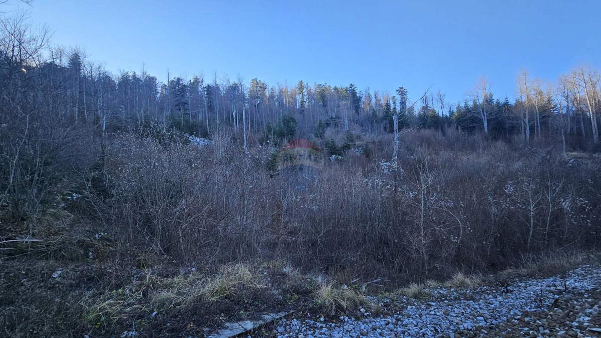 Stavbno zemljišče Lič, Fužine, 740m2