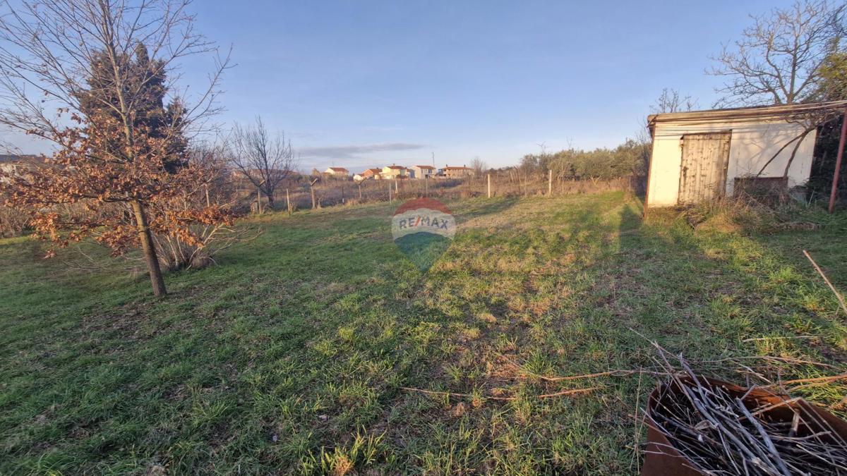 Stavbno zemljišče Valbandon, Fažana, 755m2