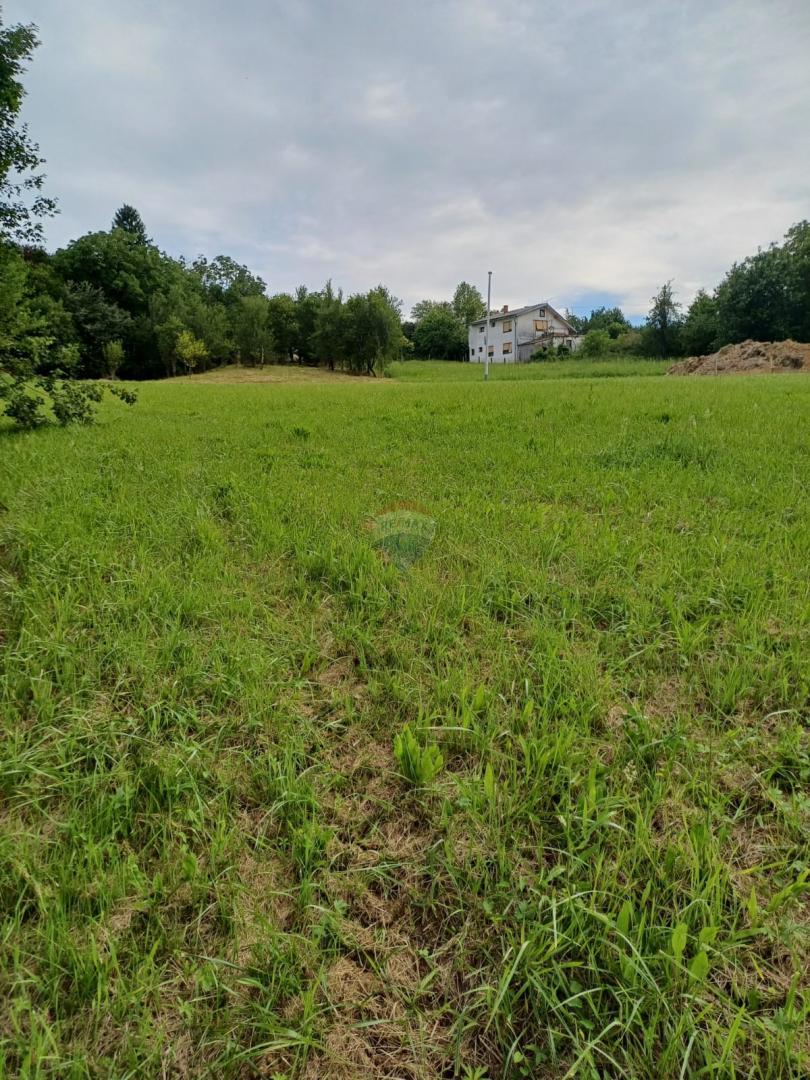 Stavbno zemljišče Čazma, 1.404m2