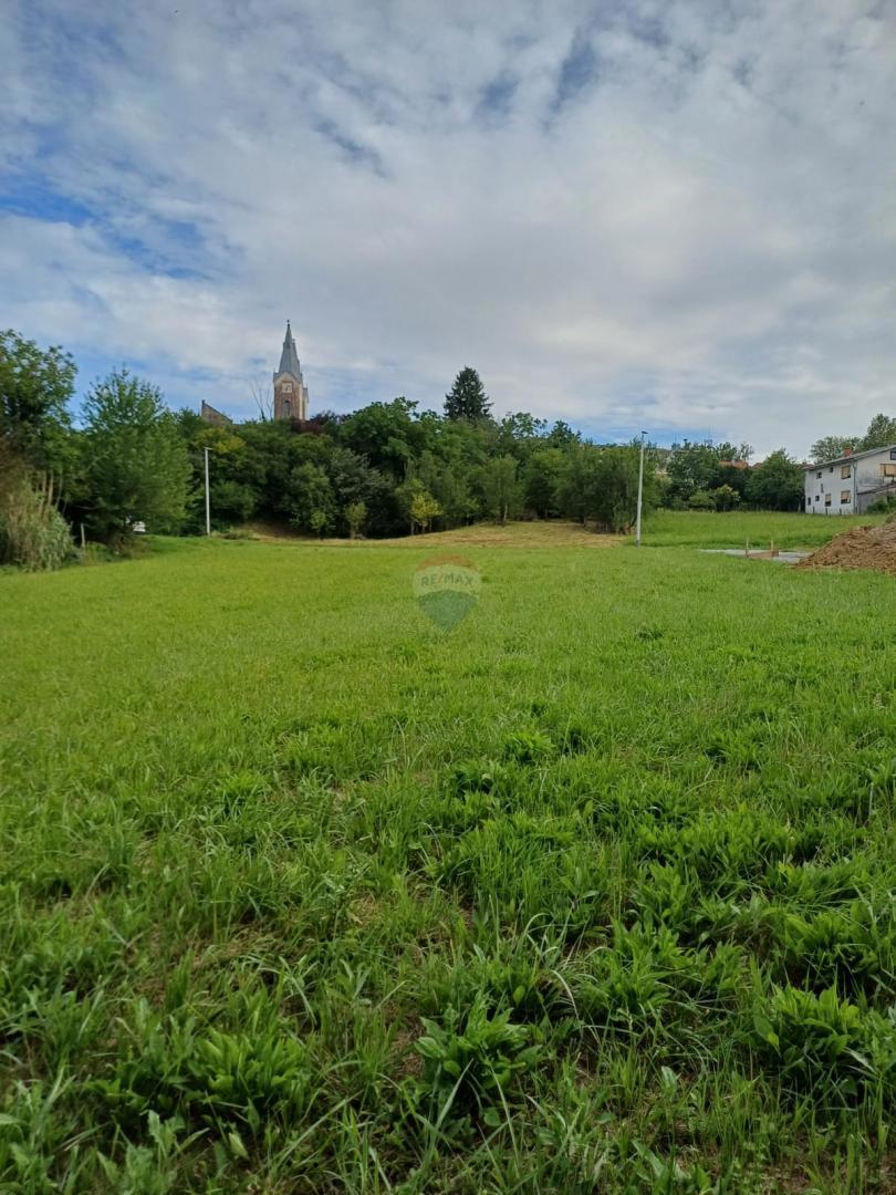 Stavbno zemljišče Čazma, 1.404m2