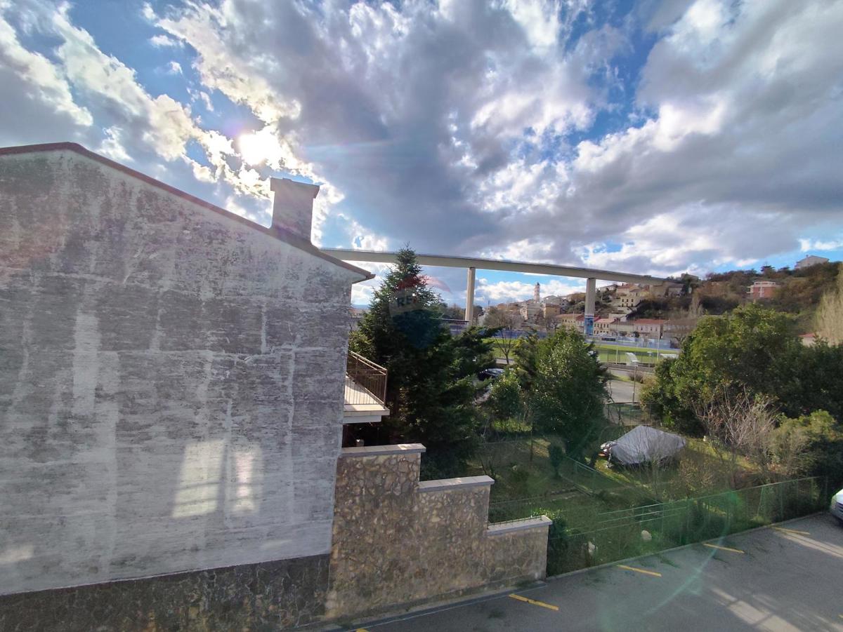Hiša Crikvenica, 200m2