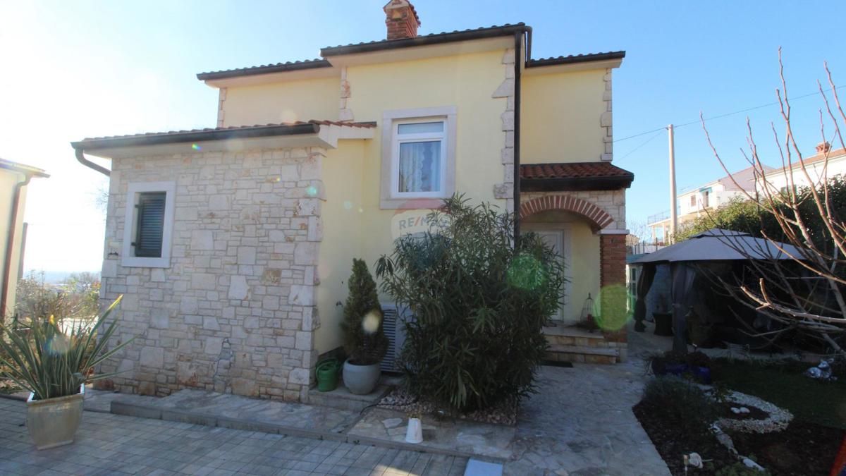 Hiša Kaštelir, Kaštelir-Labinci, 140m2
