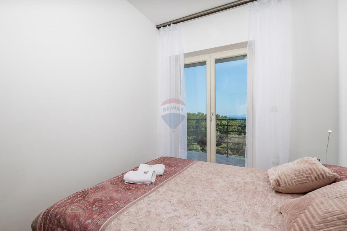 Hiša Bivio, Rijeka, 300m2