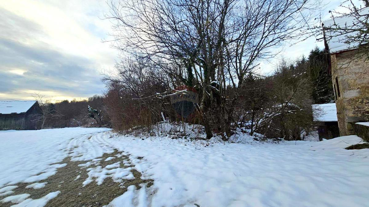 Gradbena parcela, Gorski Kotar, 758 m², Brod Moravice 