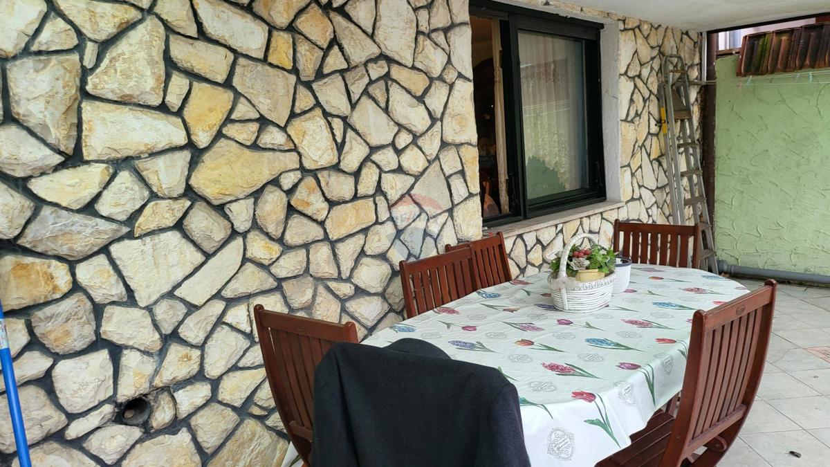 Hiša Brestje, Sesvete, 330m2