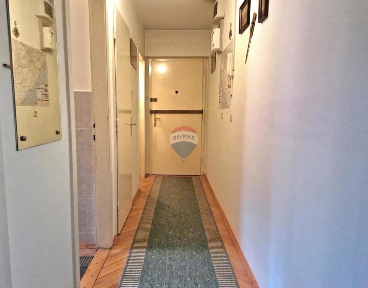 Stanovanje/Apartma Folnegovićevo naselje, Peščenica - Žitnjak, 50,66m2