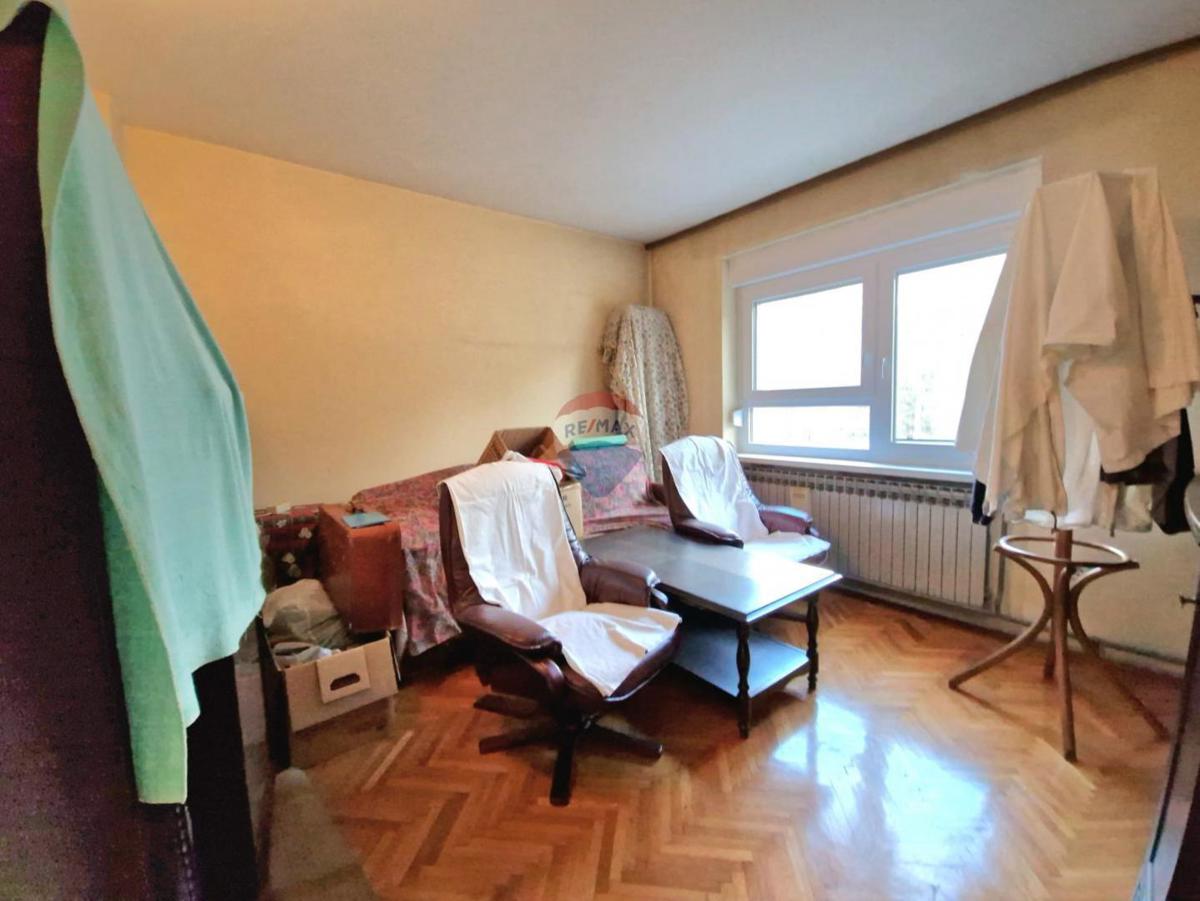 Stanovanje/Apartma Folnegovićevo naselje, Peščenica - Žitnjak, 50,66m2