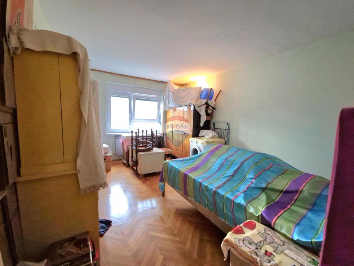 Stanovanje/Apartma Folnegovićevo naselje, Peščenica - Žitnjak, 50,66m2