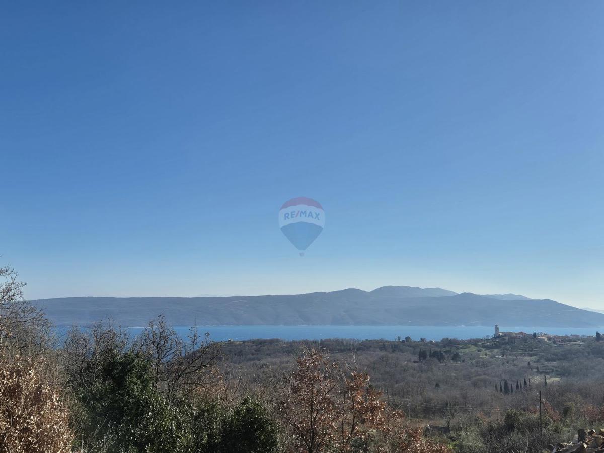 Stavbno zemljišče Martina, Mošćenička Draga, 1.681m2