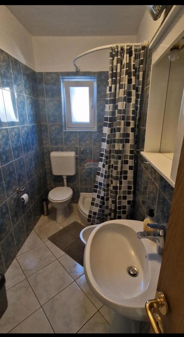 Istra, Krnički Porat – dvosobno stanovanje z razgledom na morje, v bližini plaže
