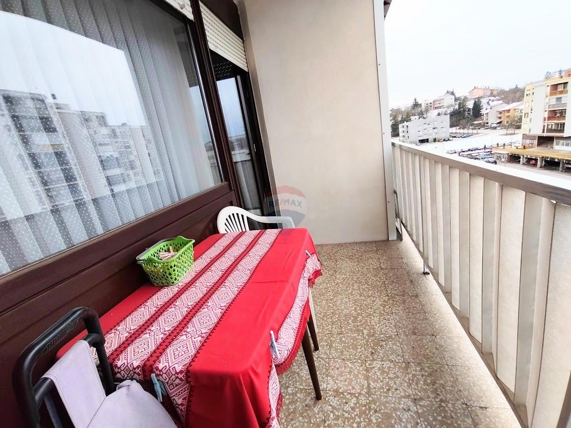 Stanovanje/Apartma Novi Centar, Karlovac, 71,57m2