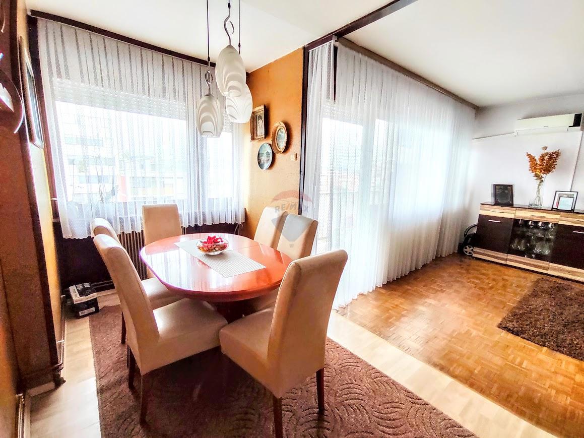 Stanovanje/Apartma Novi Centar, Karlovac, 71,57m2