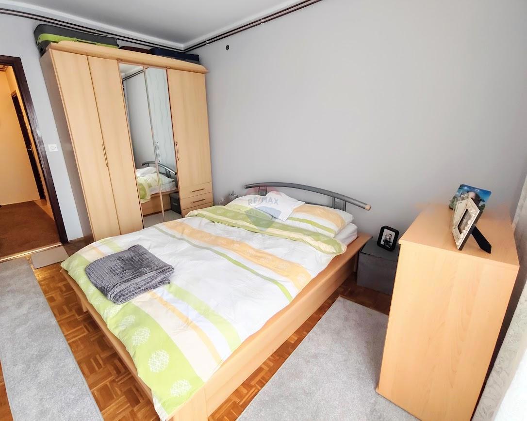 Stanovanje/Apartma Novi Centar, Karlovac, 71,57m2