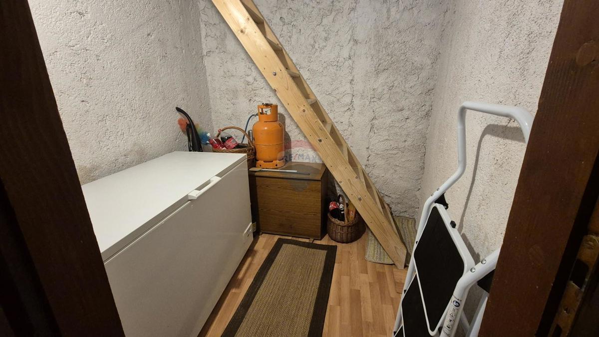 Hiša Svetvinčenat, 170m2