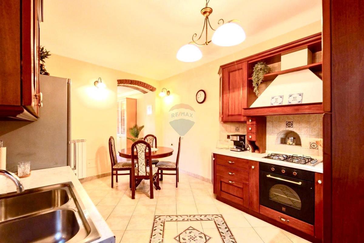 Stanovanje/Apartma Centar, Rijeka, 102m2