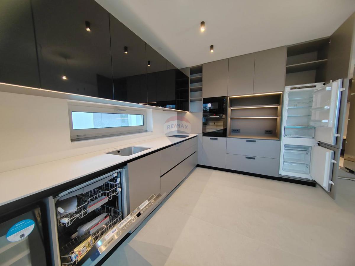 Stanovanje/Apartma Krk, 101m2