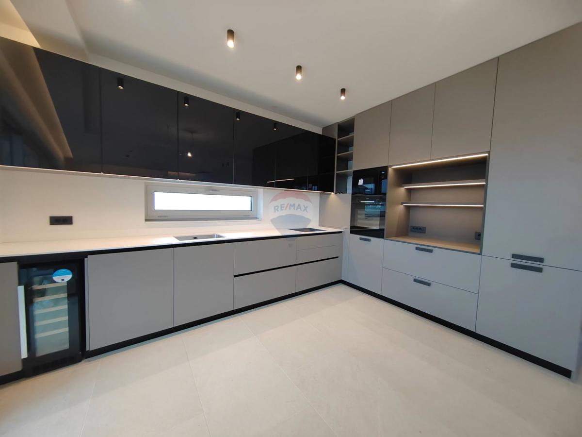 Stanovanje/Apartma Krk, 101m2