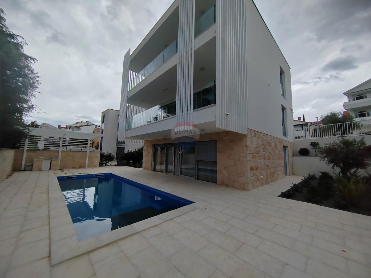 Stanovanje/Apartma Krk, 101m2