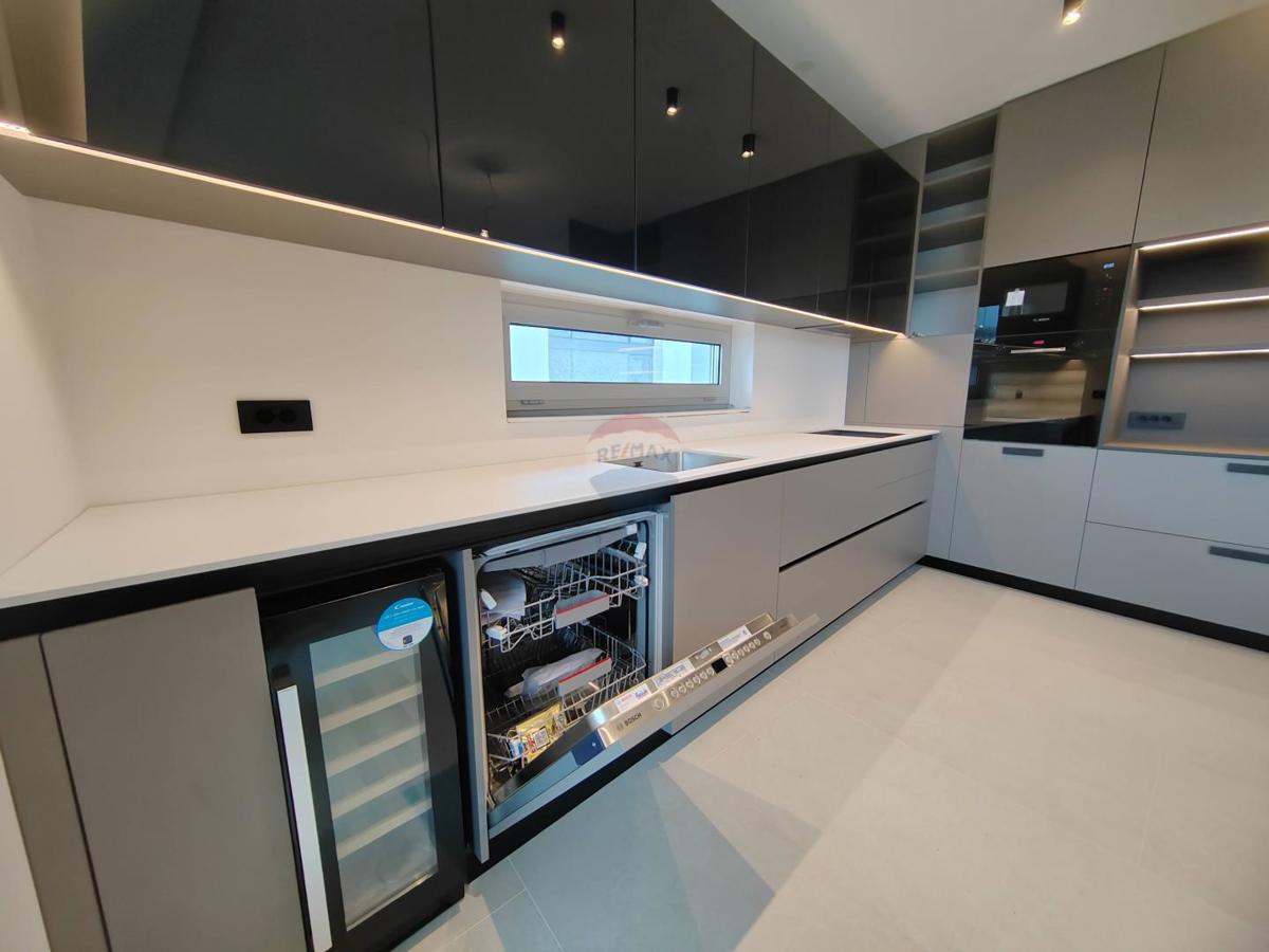 Stanovanje/Apartma Krk, 101m2