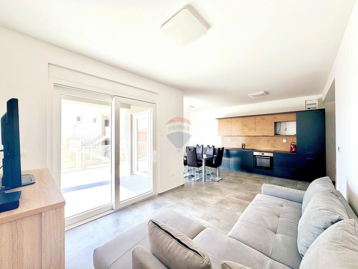 Stanovanje/Apartma Smokvica Krmpotska, Novi Vinodolski, 74m2