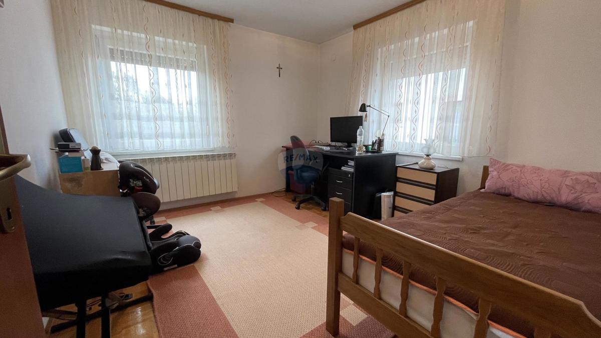 Hiša Sveta Klara, Novi Zagreb - Zapad, 208m2