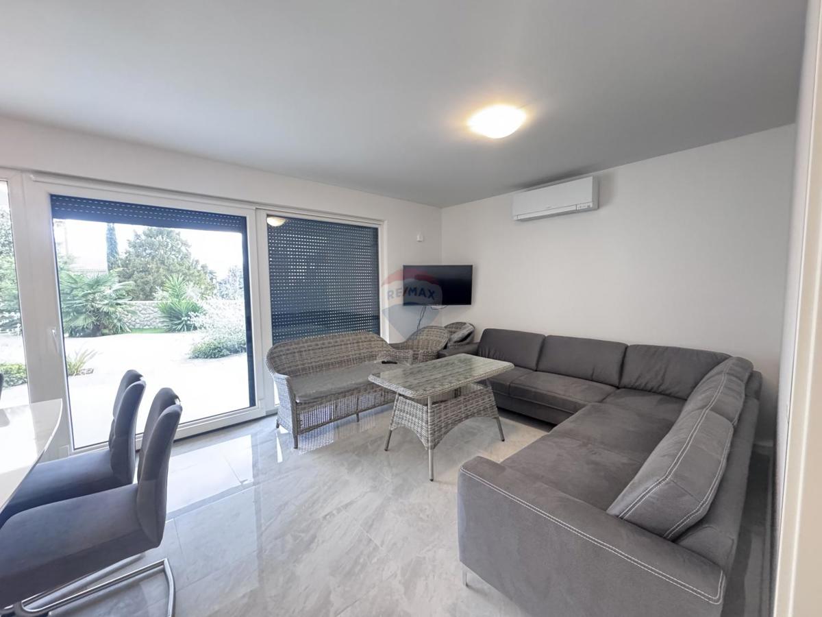 Stanovanje/Apartma Malinska, Malinska-Dubašnica, 76,50m2