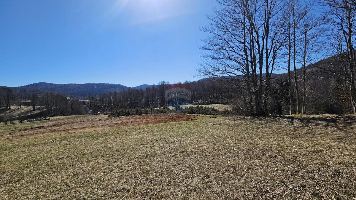 Stavbno zemljišče Ravna Gora, 500m2