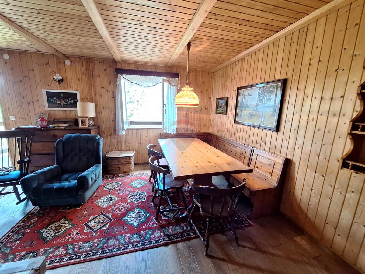 Hiša Hrib, Čabar, 156m2