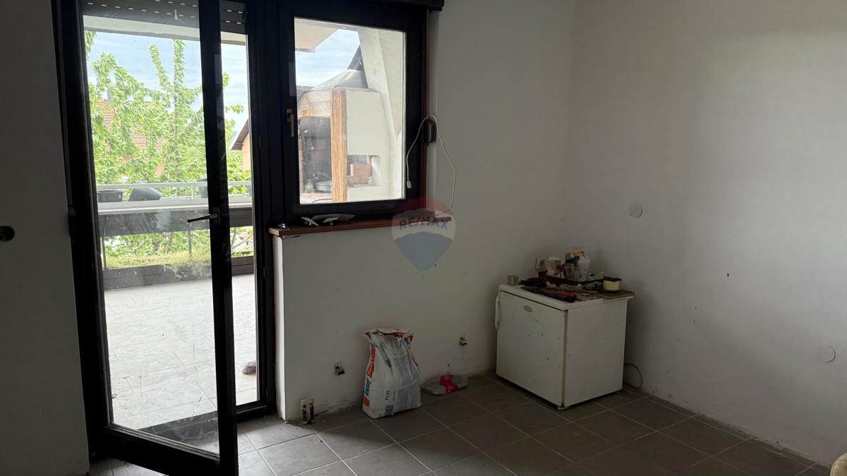 Stanovanje/Apartma Kurilovec, Velika Gorica, 351m2