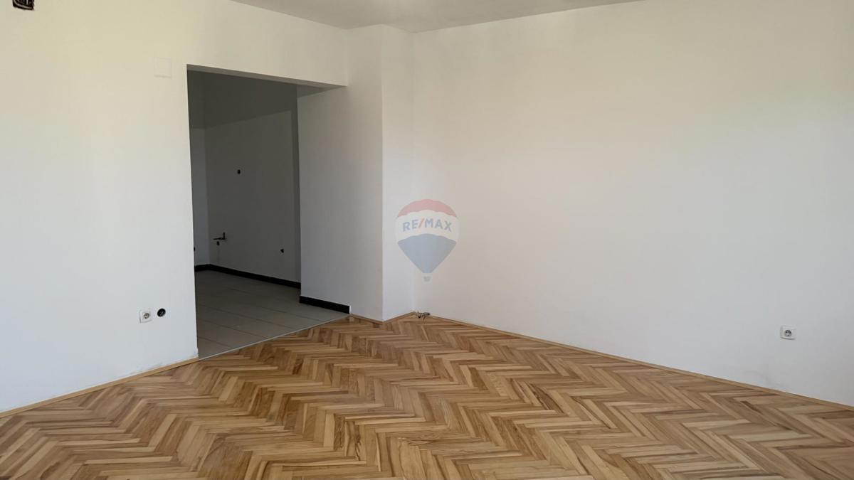 Stanovanje/Apartma Kurilovec, Velika Gorica, 351m2
