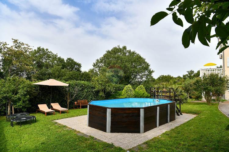 Hiša Grižane-Belgrad, Vinodolska Općina, 278,08m2