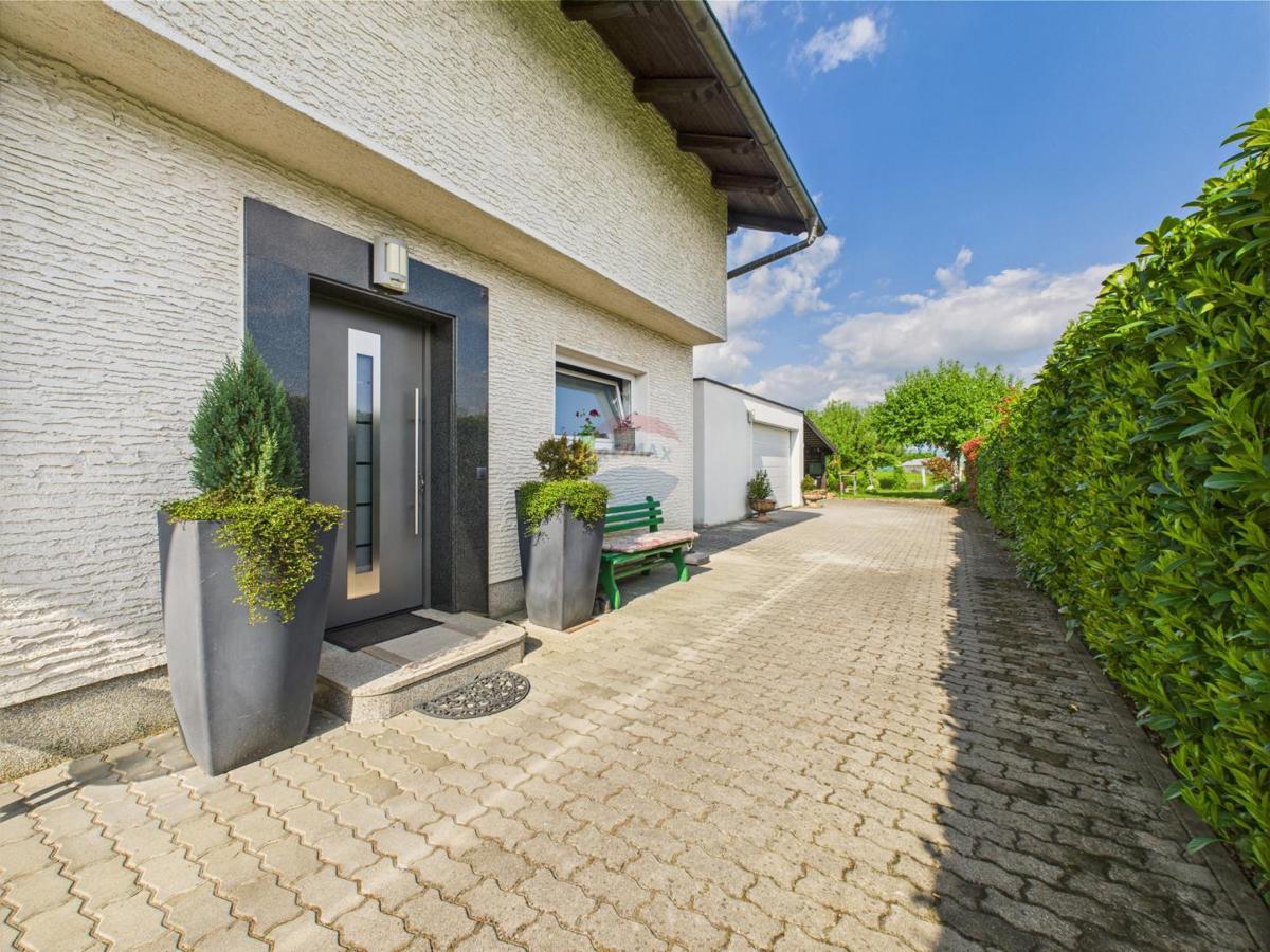 Hiša Bregana, Samobor - Okolica, 152m2